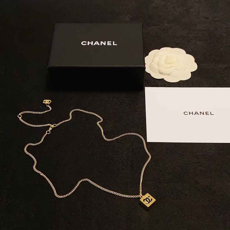 Ch**el necklaces